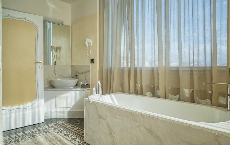 Фото Villa Signorini Events & Hotel