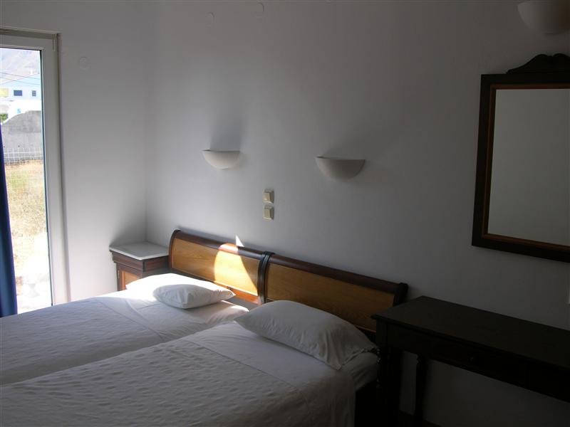 Фото Katikies Studios & Apartments