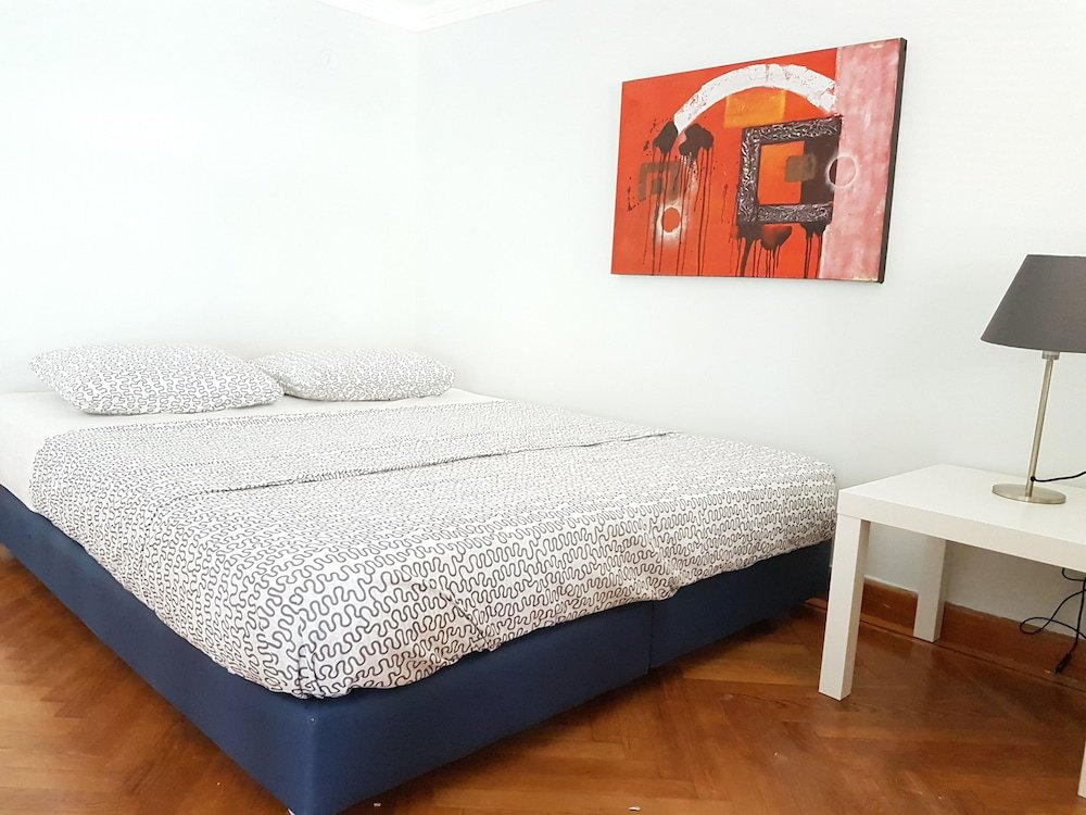 Фото Erra - Red - Athens Center, 140m², 4 Bd, 2 Bath