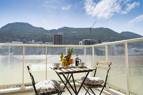Гостиница Westone Suite-hosted by Sweetstay в Гибралтаре