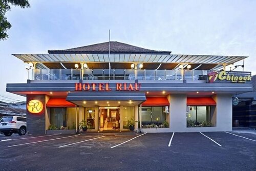 Гостиница Hotel Riau в Бандунге