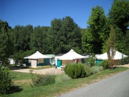 Гостиница Camping les Fouguieres