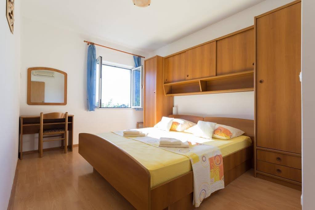 Фото Apartments Njiric