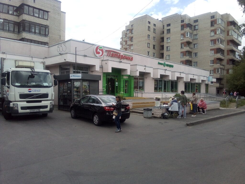 Supermarket Pyatyorochka, Pushkin, photo