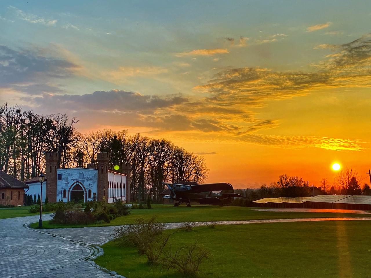 Фото Замок Романовски