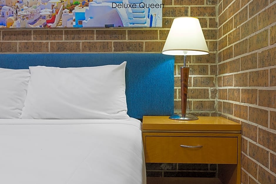 Фото Buccaneer Motel