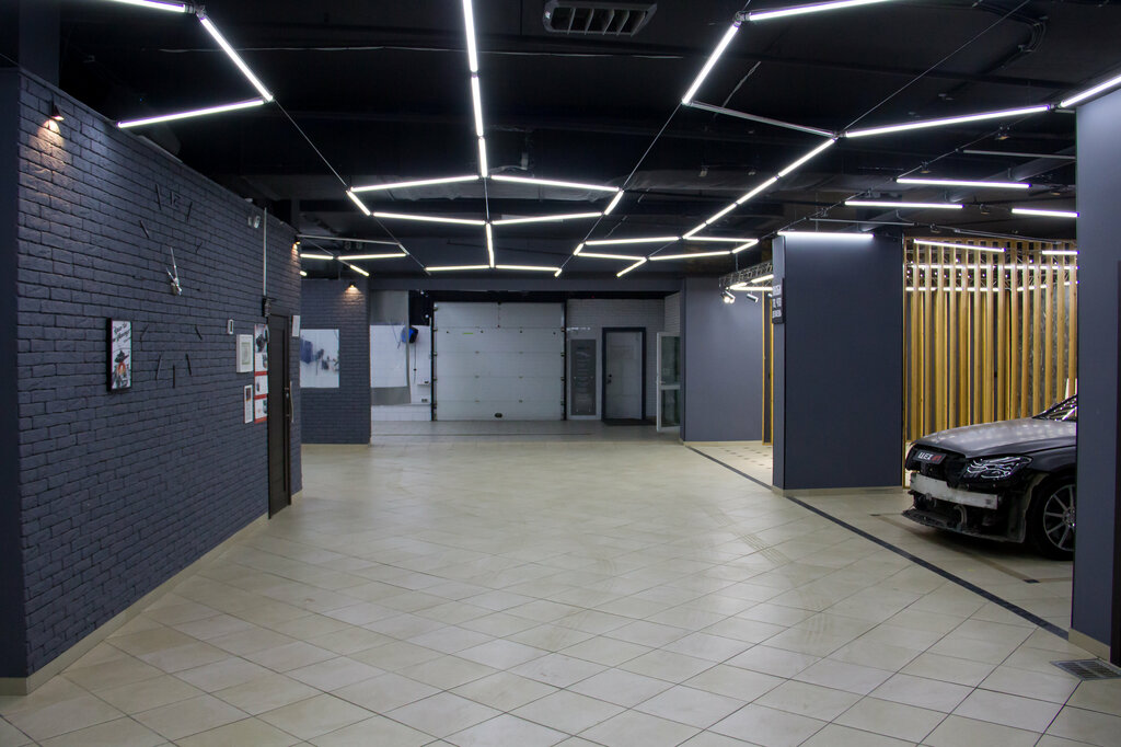 Renovación de los componentes no mecánicos de vehículos Premium Car Service Center Cekh № 1, , foto
