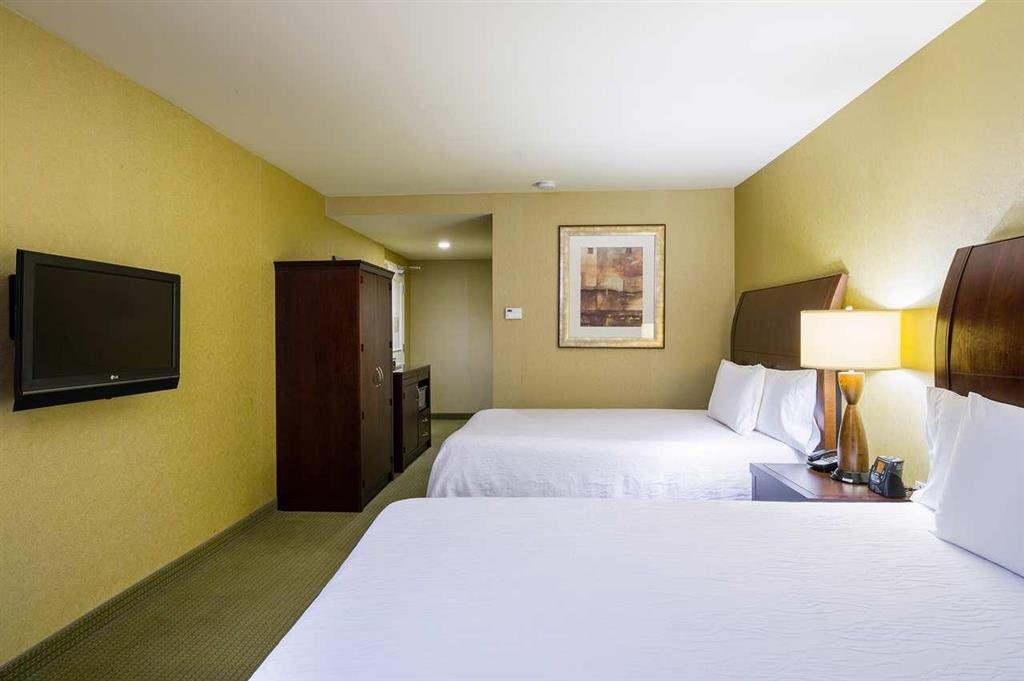 Фото Hilton Garden Inn Tribeca