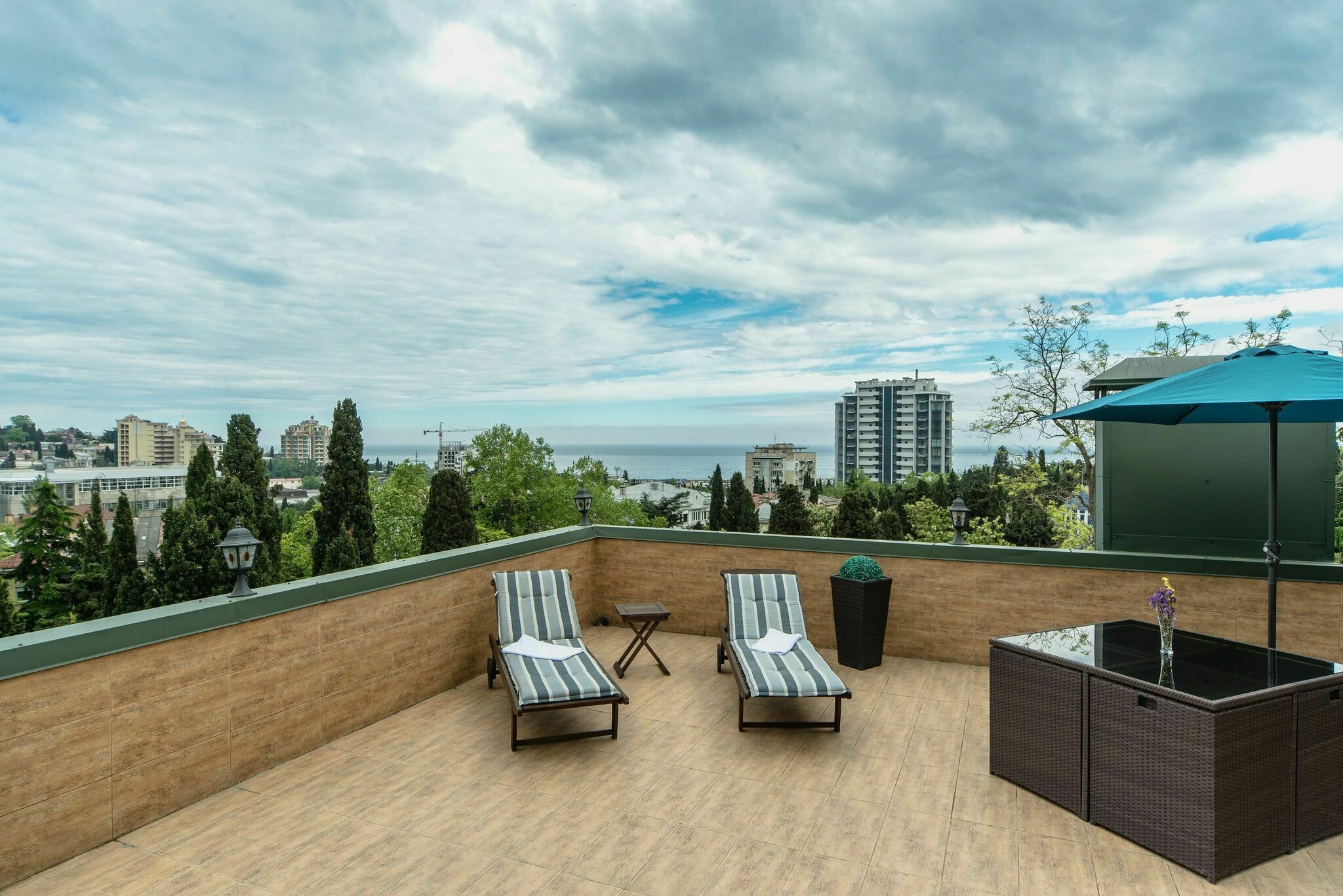 Фото Бульвар