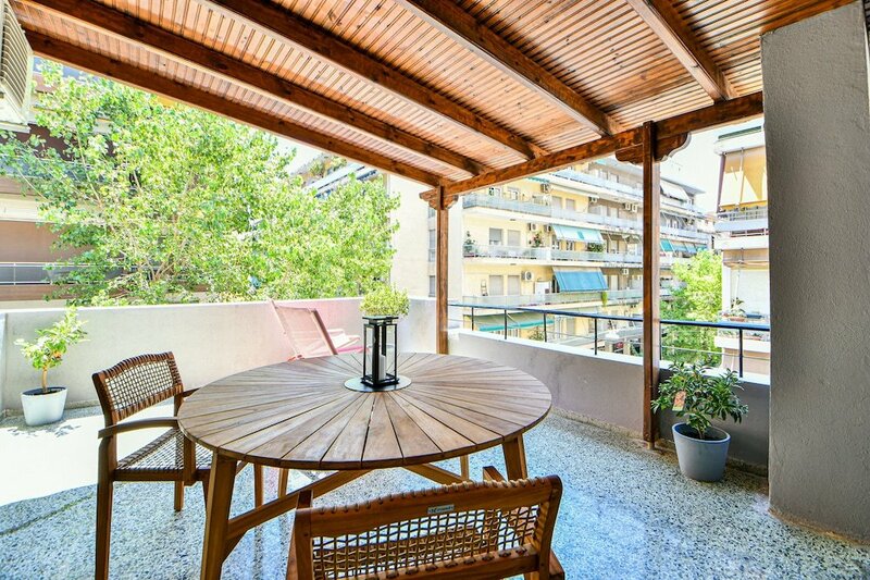 Гостиница Flowers Of Athens - Boutique Aparthotel в Афинах