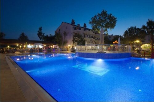 Гостиница Ces Club Hotel в Сиде