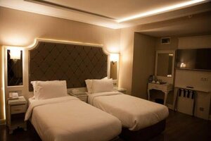 Miss Istanbul Hotel & SPA (Istanbul, Fatih, Hocapasa Neighborhood, Darussaade Street, 3A), hotel