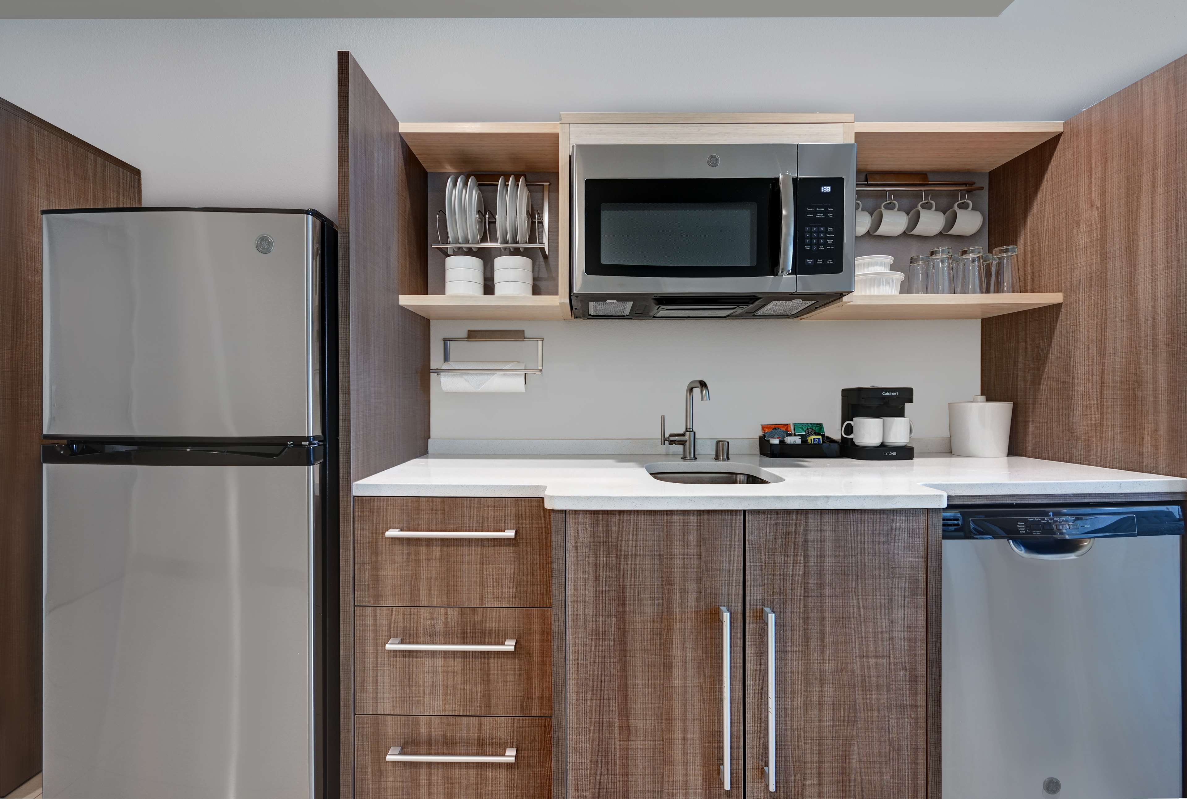 Фото Home2 Suites by Hilton Tracy