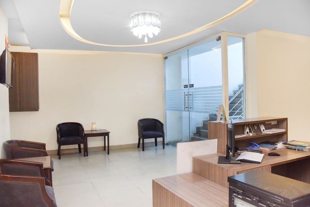 Фото Treebo Trip Metro Inn