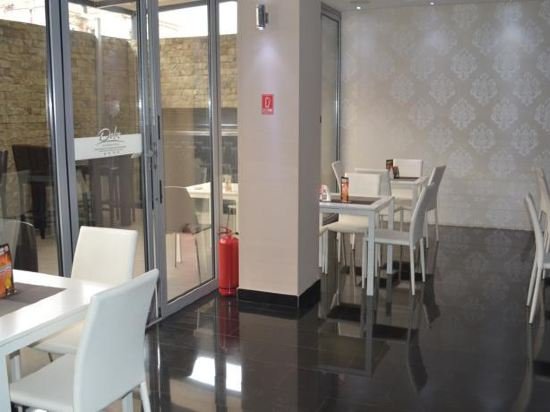Фото Hotel Dolce International