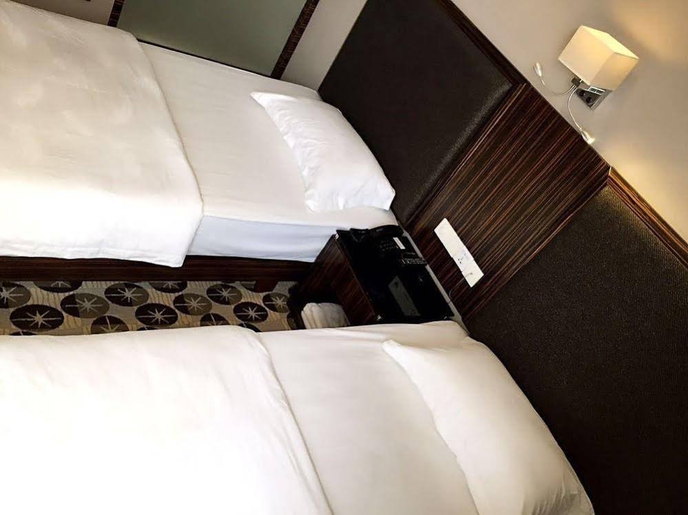 Фото Fan Holiday Hotel by Glex