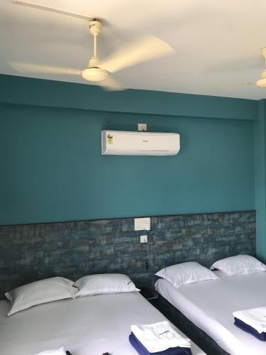 Фото SM Mansion near Harbour & High court