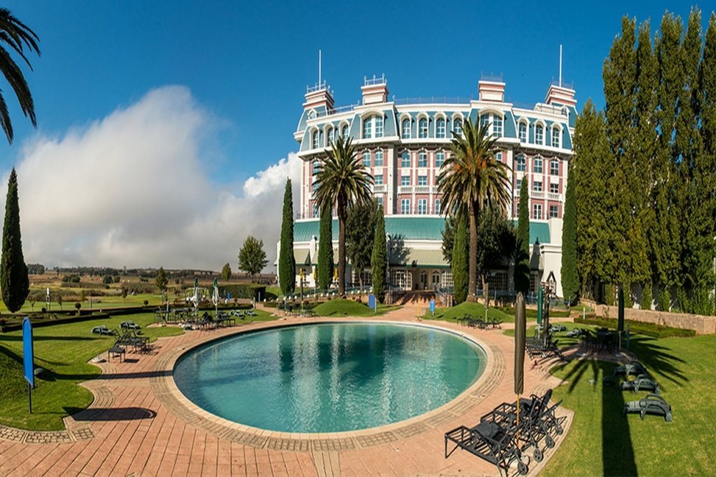 Фото Peermont Walmont at Graceland, Secunda