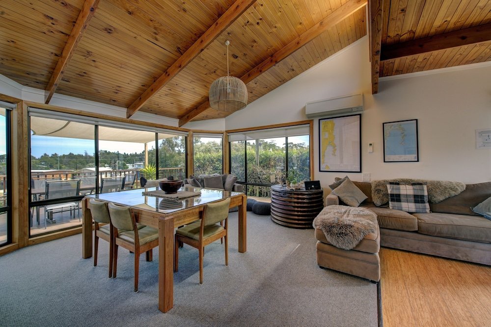 Фото Dove On Freycinet