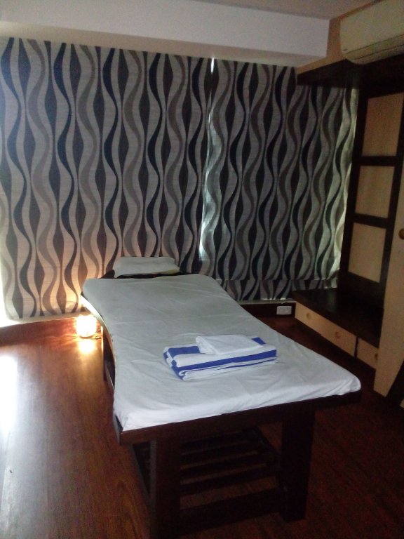 Фото FabHotel Santhome Inn