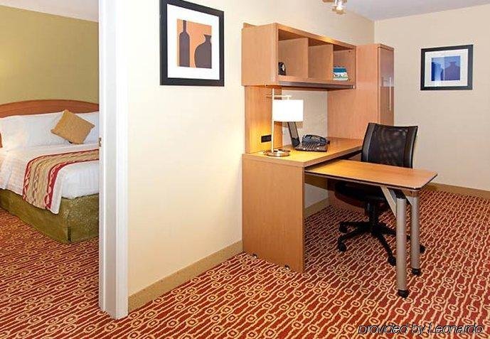 Фото TownePlace Suites by Marriott Ontario Airport