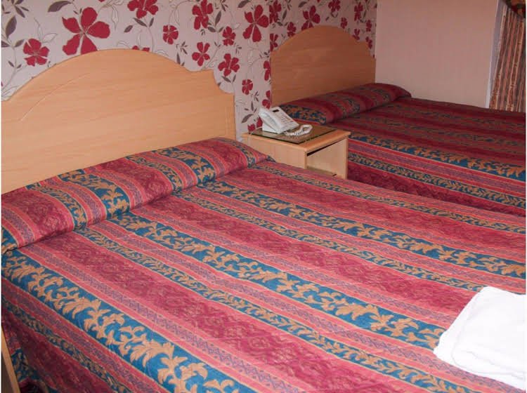 Фото Crompton Guest House