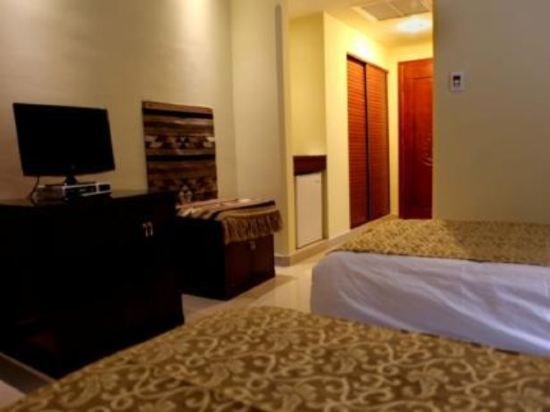 Фото Mosaic City Hotel