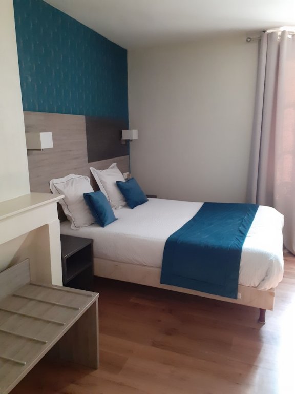 Фото Hôtel de l'Ecu