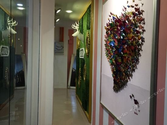 Фото Fantasy Boutique Hotel