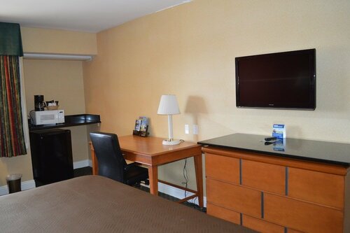 Гостиница Travelodge by Wyndham San Diego Downtown Convention Center в Сан-Диего