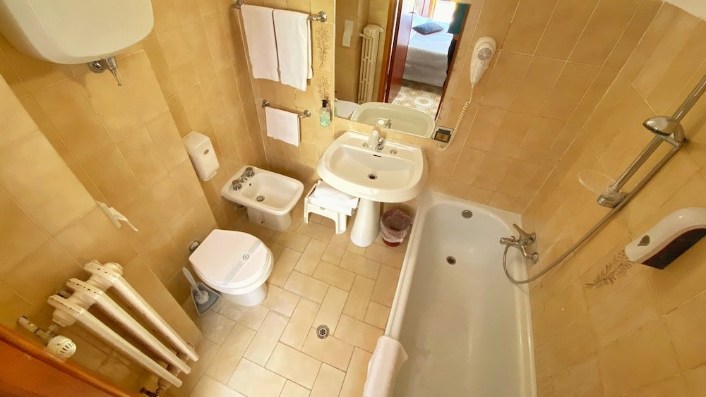 Фото Hotel Sant'Ercolano