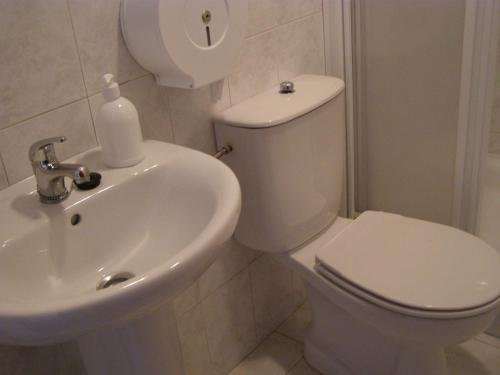 Фото Pensión Las Matillas