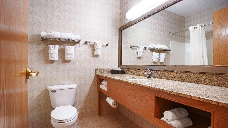 Фото Best Western Plus Chelsea Hotel