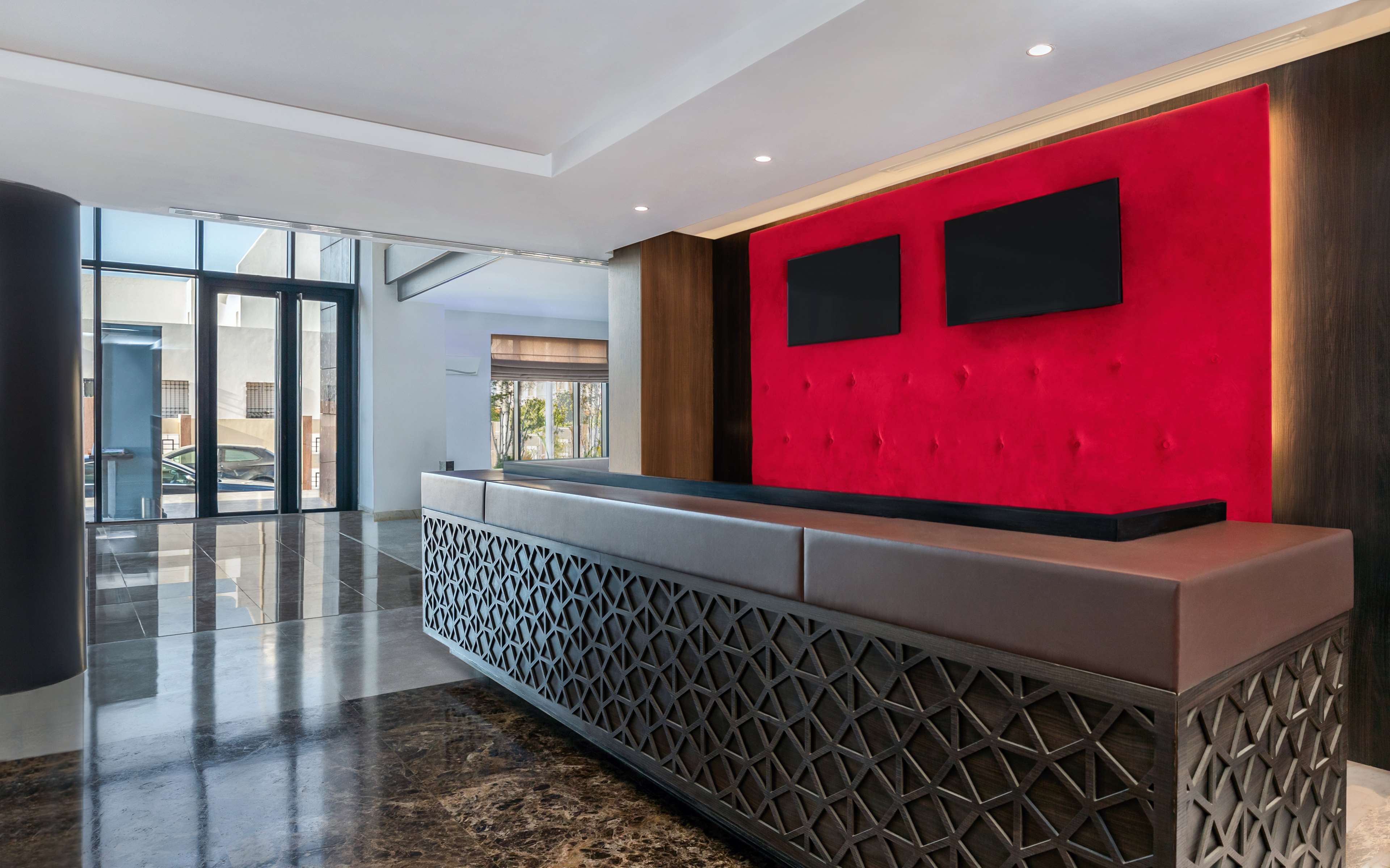 Фото Hotel Plaza Sfax & SPA