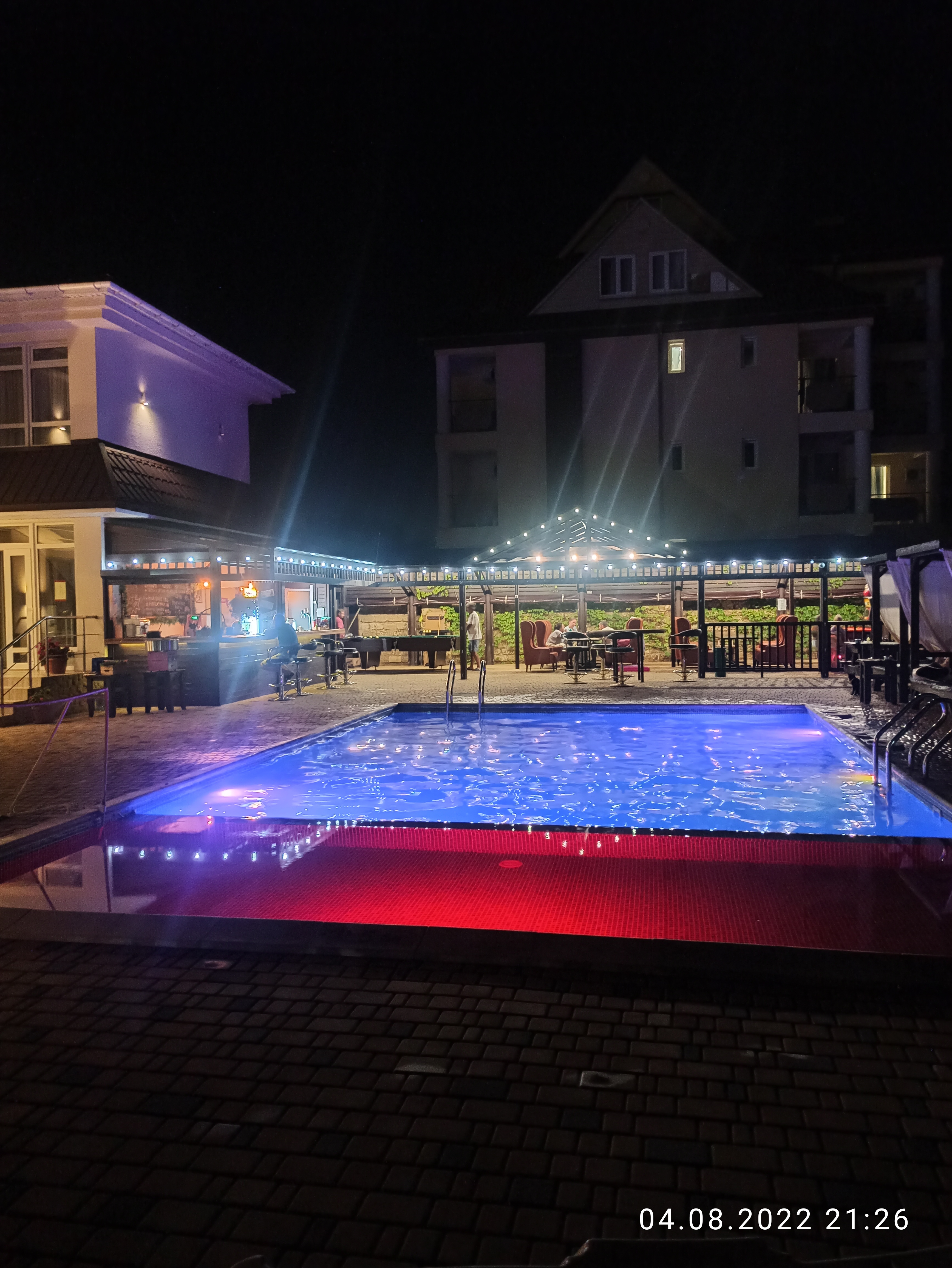 Фото Марикон