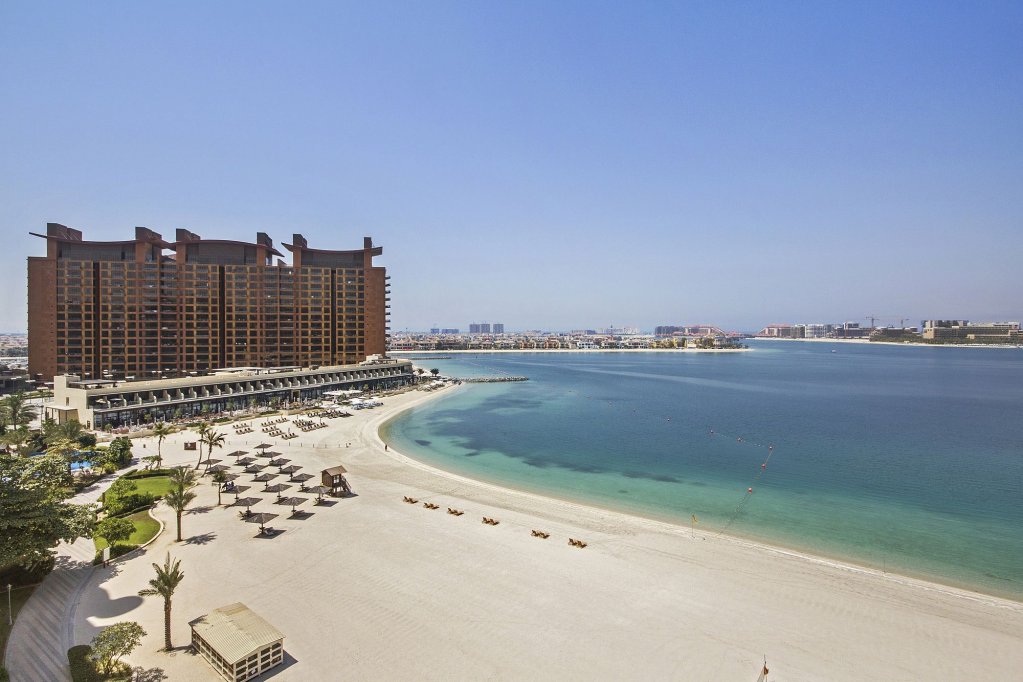 Фото Bespoke Residences - Shoreline Al Nabat