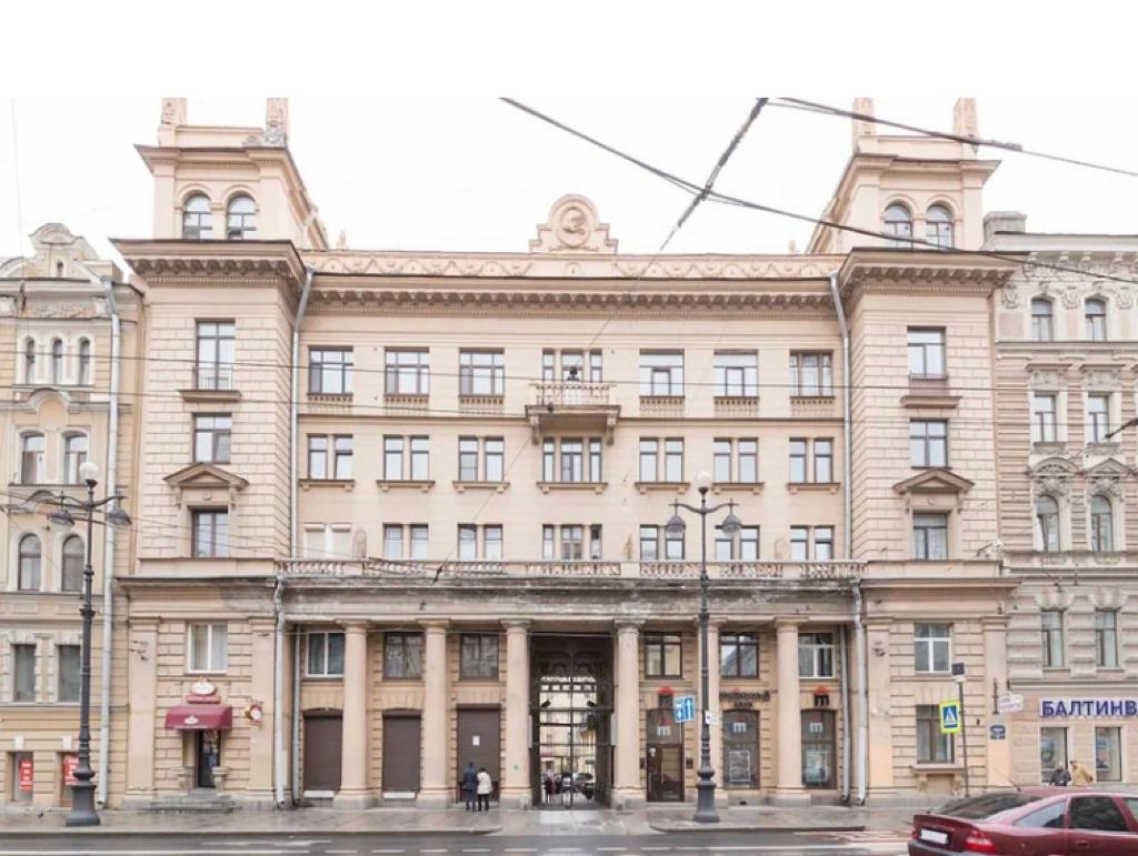 Фото Демократ