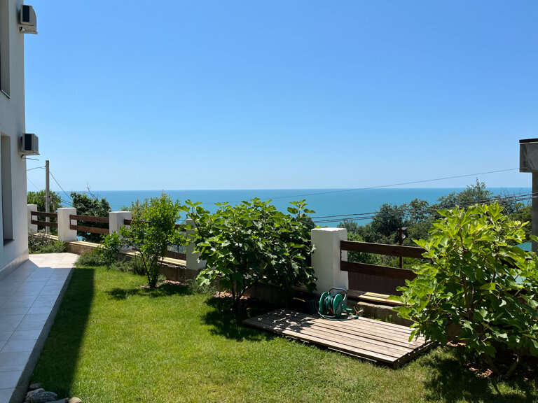 Фото Villa 16 plus