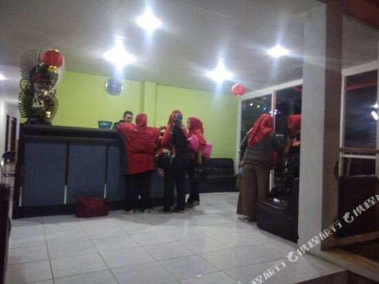 Фото Hotel Nirwana Batu