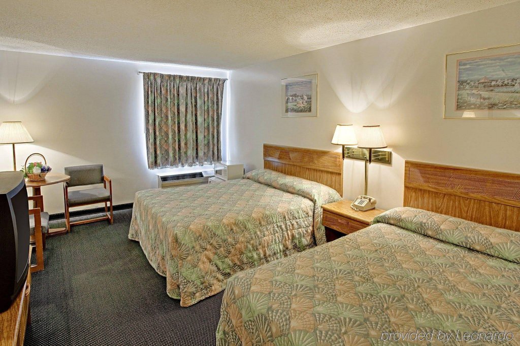 Фото Americas Best Value Inn West Frankfort