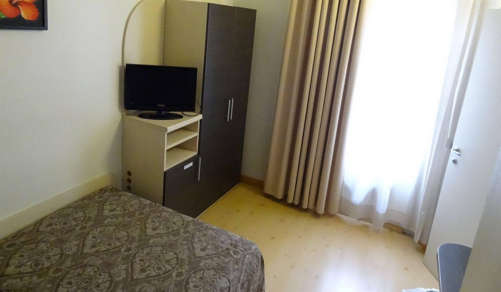 Фото Hotel Piacenza