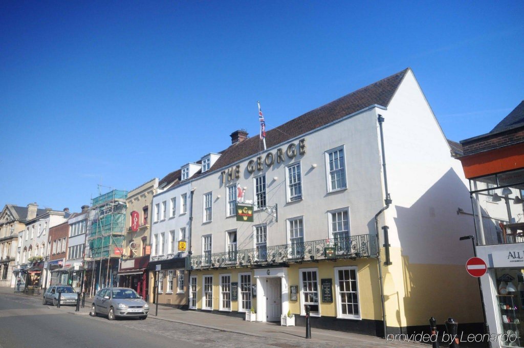 Фото The George of Colchester