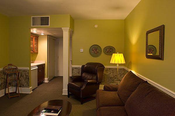 Фото Inn on Broadway