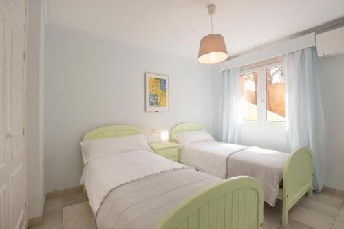 Фото La Goleta Hotel de Mar - Adults Only