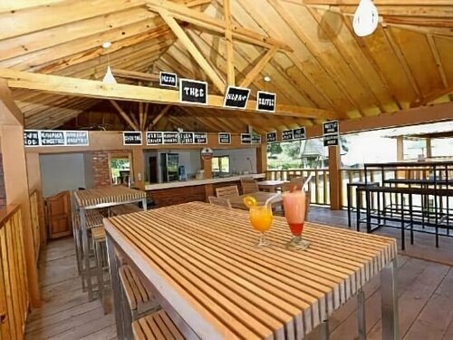 Гостиница Toba Village Inn в Провинции Северная Суматра