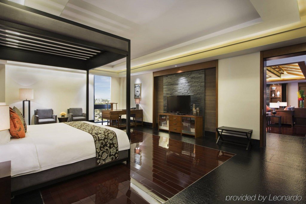 Фото Worldhotel Grand Dushulake Suzhou