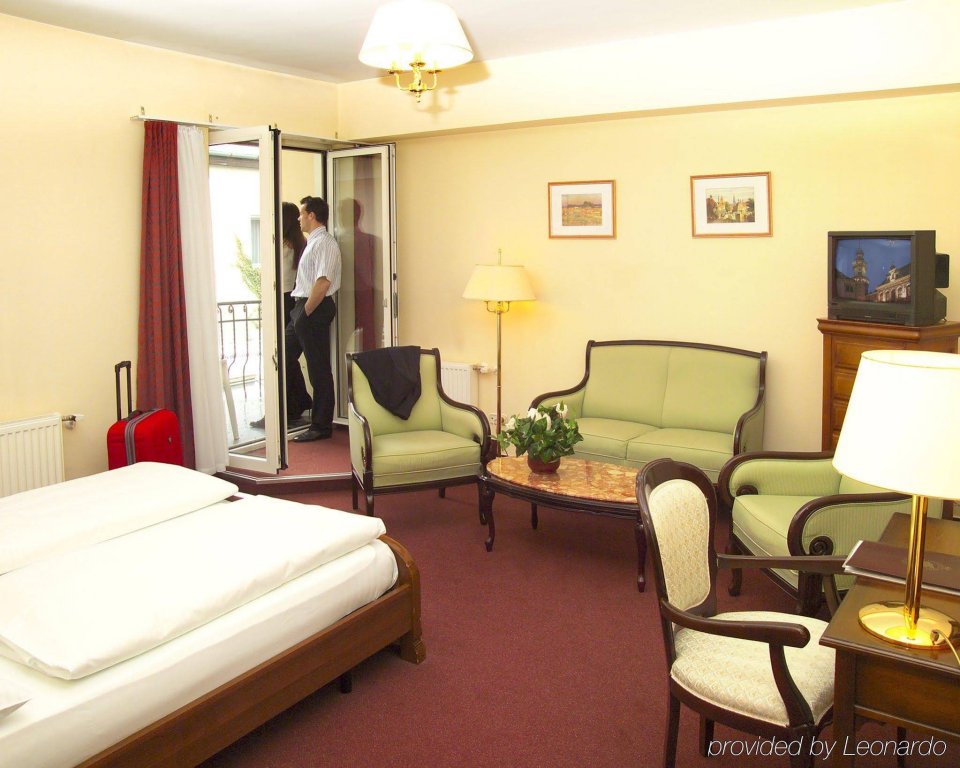 Фото Pannonia Hotel