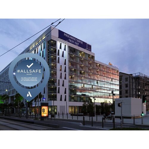 Гостиница Novotel Suites Marseille Centre Euromed в Марселе