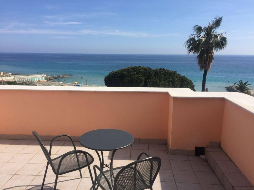 Фото Hotel Napoleon