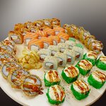 Хочу есть (Kosmonavtov Highway, 252), sushi bar
